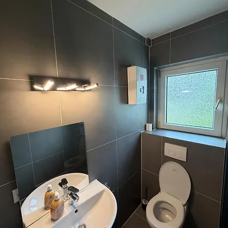 In Bester Lage - Bis Zu 5 Gaeste Apartment *